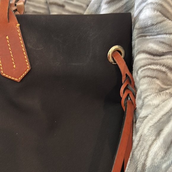 Dooney and Bourke, large coffee tote, trimmed in real leather - Picture 3 of 7